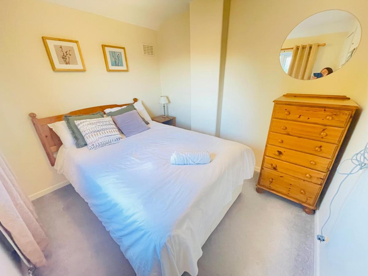 St Ives, King Bed Cosy Home, Parking, Fast Wi Fi St Ives  Exterior foto